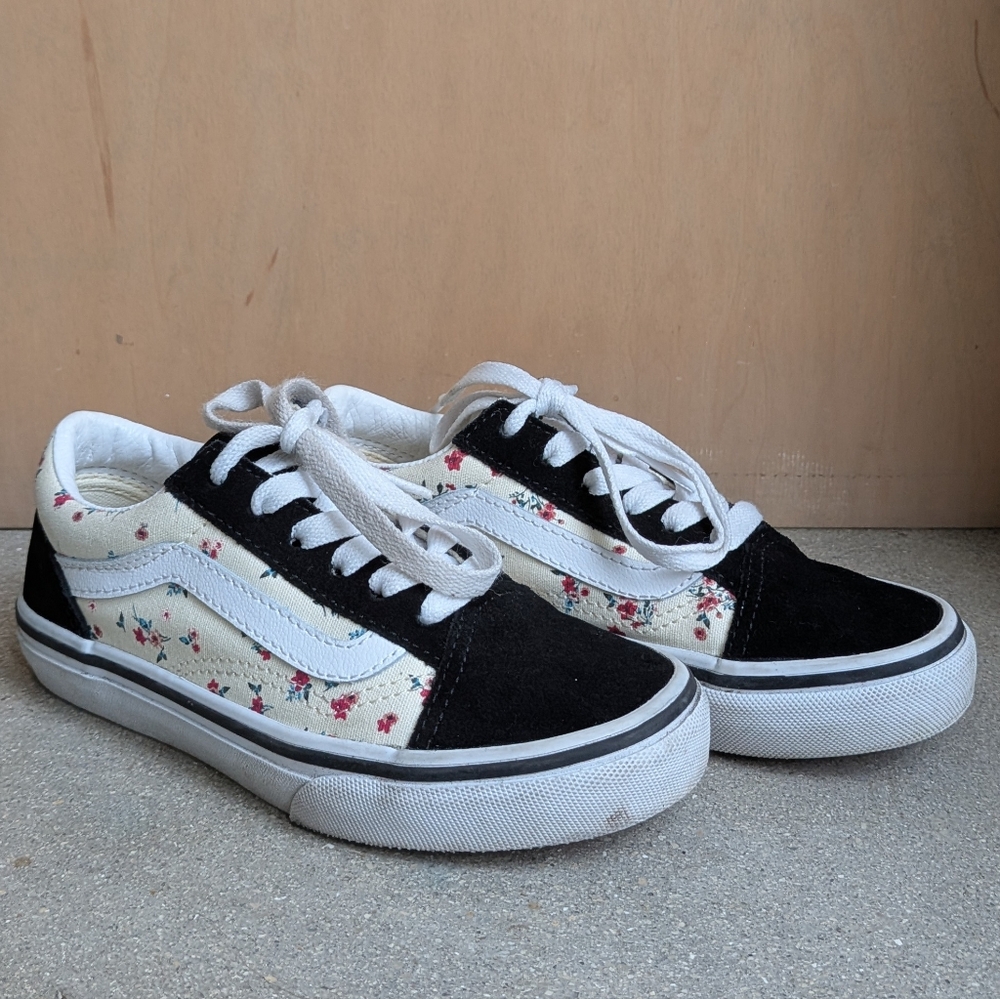 ❤️ Vans Old Skool Girls Size 1 Black And White Floral